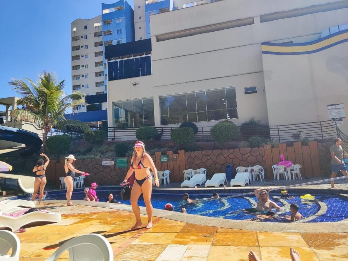 Golden Dolphin Grand Hotel Caldas Novas Exterior photo